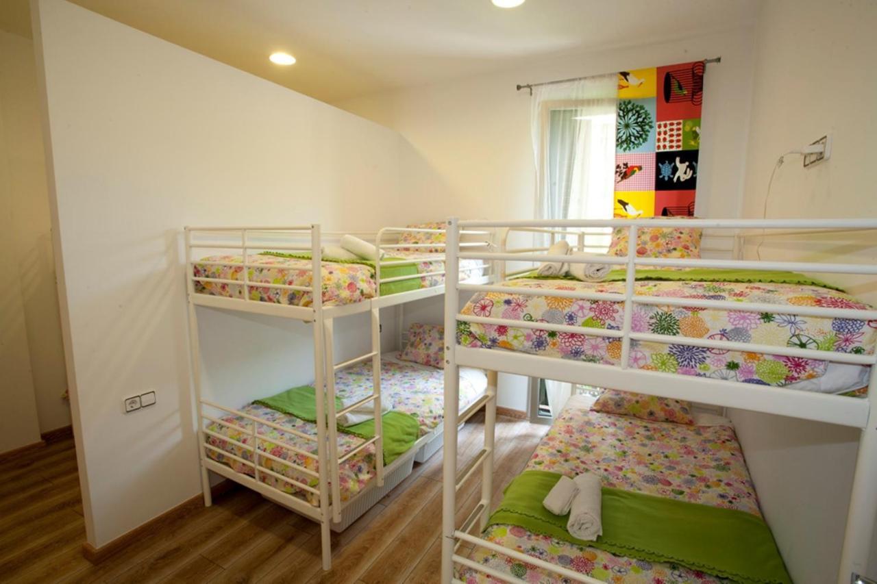 Хостел Coroleu House Барселона Номер фото